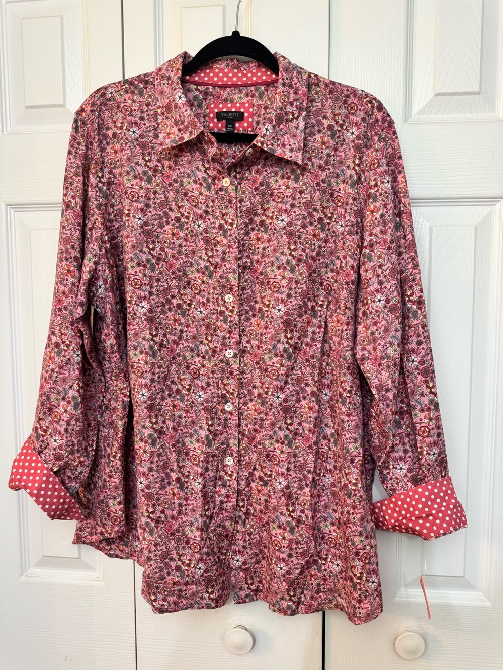 Talbots Pink Floral Button-Down Shirt with Contrast Cuffs - Picture 2 of 2